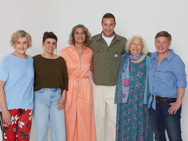 Das sind die fünf Preisträgerinnen der GOLDENEN BILD der FRAU 2025. Moderiert wird die Gala von Kai Pflaume. | © dsphotos.de