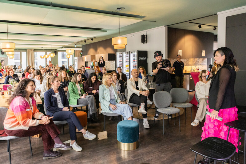 Vereinbarkeit.jetzt Event 2024 | © Vereinbarkeit.jetzt mit Nadine Quosdorf | Westwing Fotos by Flamisch 