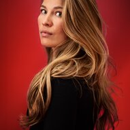 Martyna Linartas im Porträt | © Tim Kraehnke