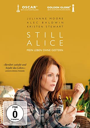Das Filmcover von „Still Alice“ zeigt die Schauspielerin Julianne Moore in karriertem Hemd, mit nachdenklichen Blick.